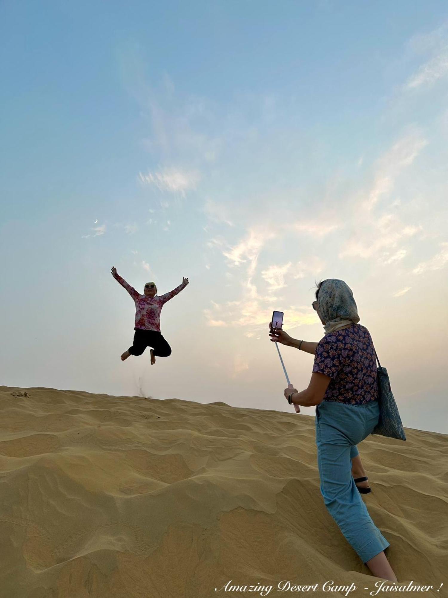 Amazing Desert Camp Jaisalmer Luaran gambar